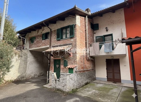 casa indipendente in vendita a Caprie in zona Novaretto