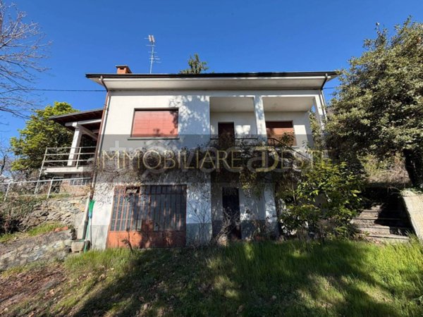 casa indipendente in vendita a Caprie in zona Novaretto