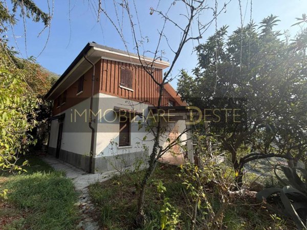 casa indipendente in vendita a Caprie in zona Novaretto