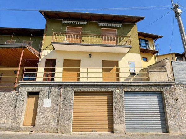appartamento in vendita a Caprie in zona Novaretto
