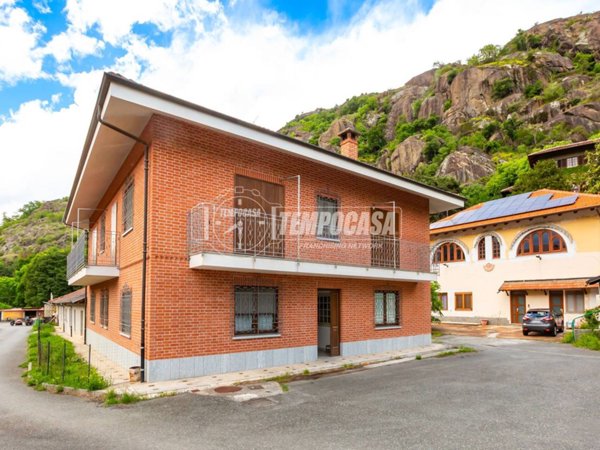 casa indipendente in vendita a Caprie