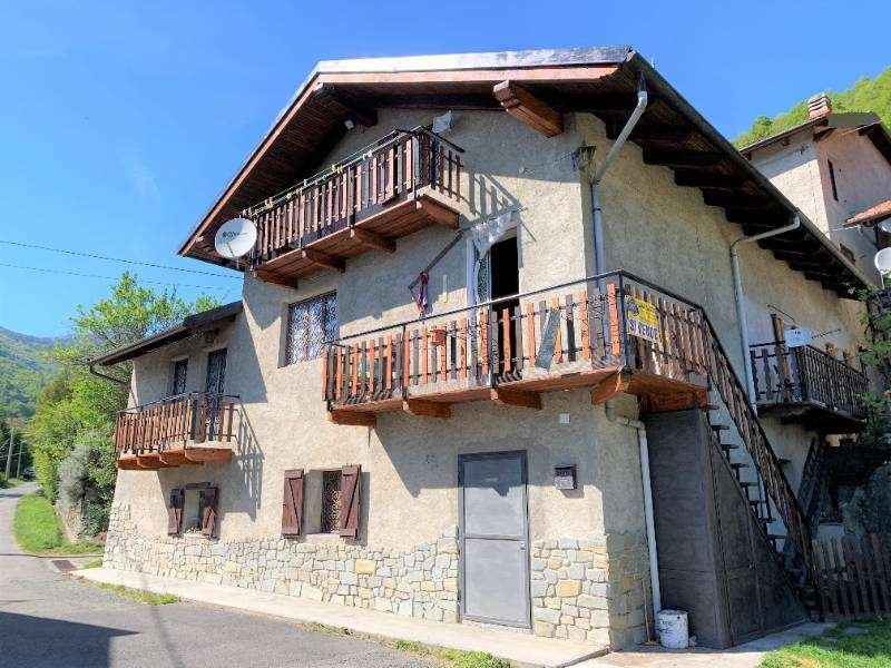 casa indipendente in vendita a Caprie