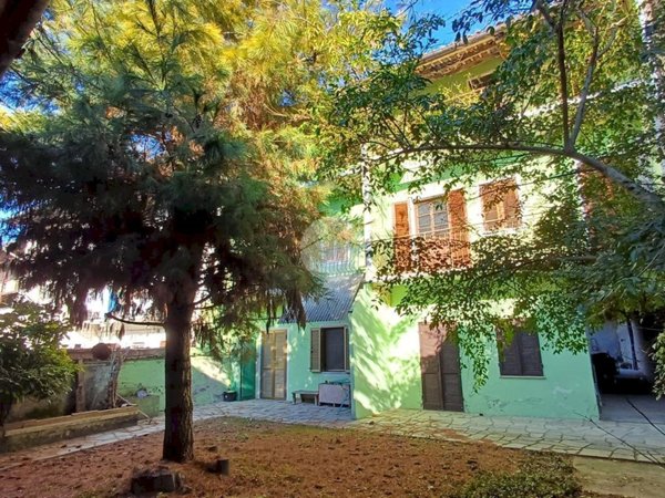 casa indipendente in vendita a Caravino