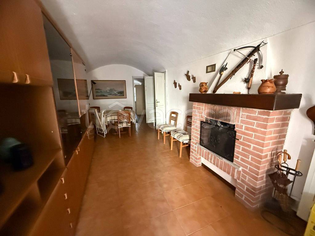 casa indipendente in vendita a Caravino in zona Masino