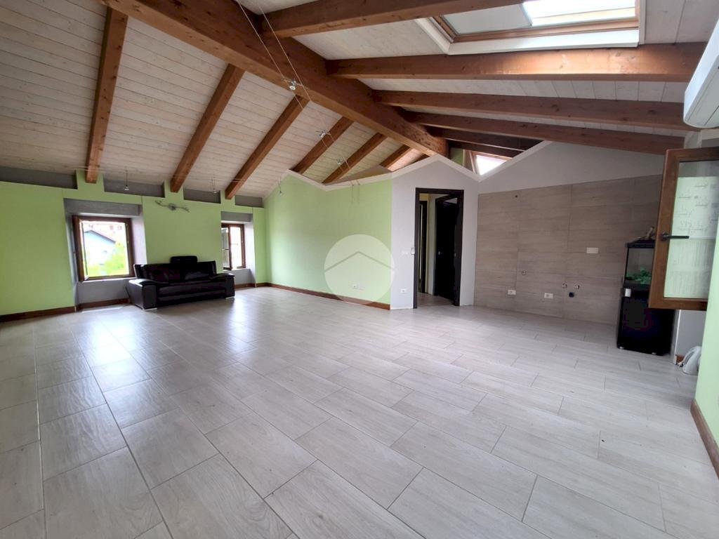 appartamento in vendita a Caravino