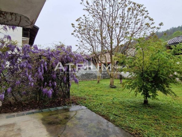 casa indipendente in vendita a Caravino