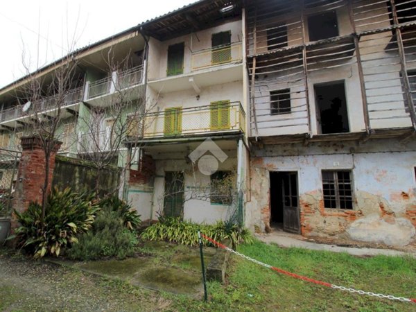 attico in vendita a Caravino