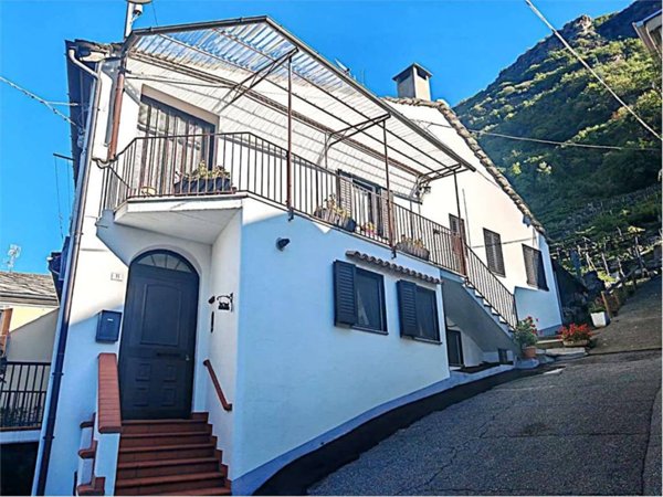 appartamento in vendita a Carema