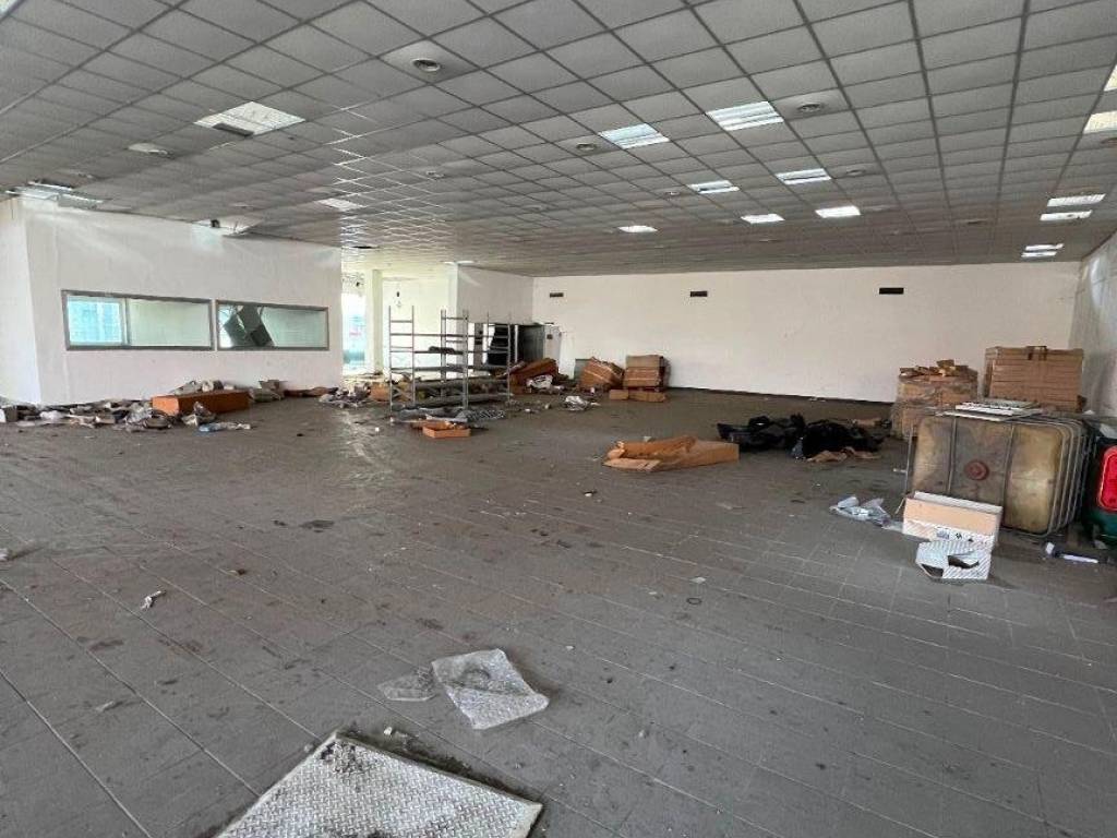intera palazzina in vendita a Carignano