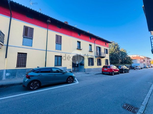 casa indipendente in vendita a Carignano