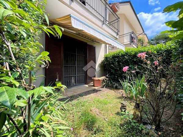 casa indipendente in vendita a Carignano
