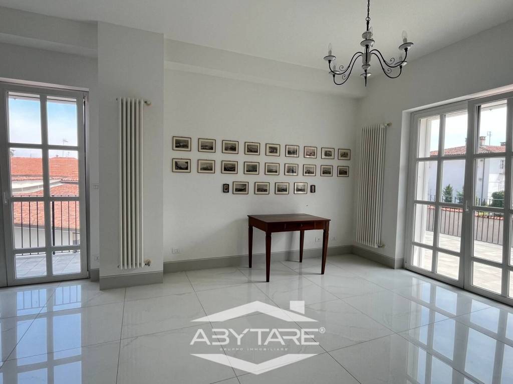 appartamento in vendita a Carignano