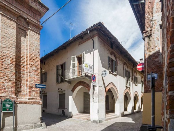 intera palazzina in vendita a Carignano