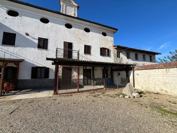 pentavano in vendita a Carignano