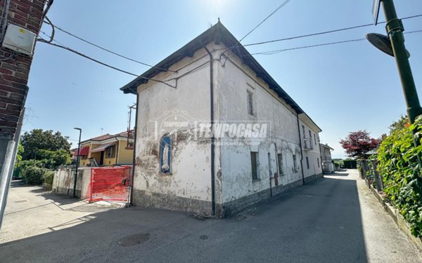 appartamento in vendita a Carignano