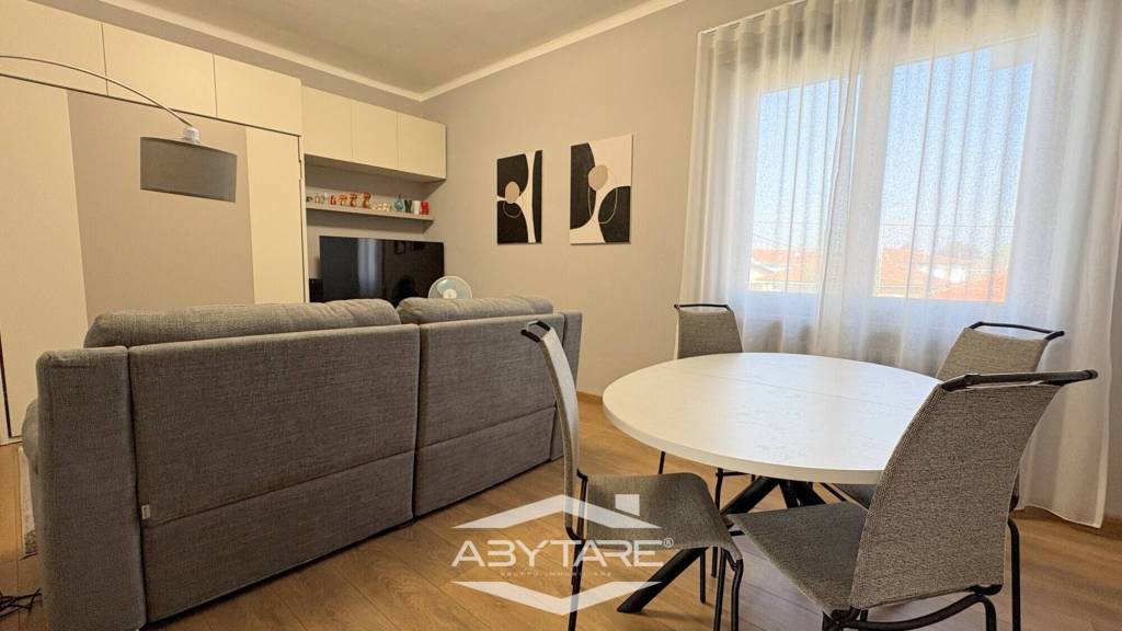 casa indipendente in vendita a Carignano