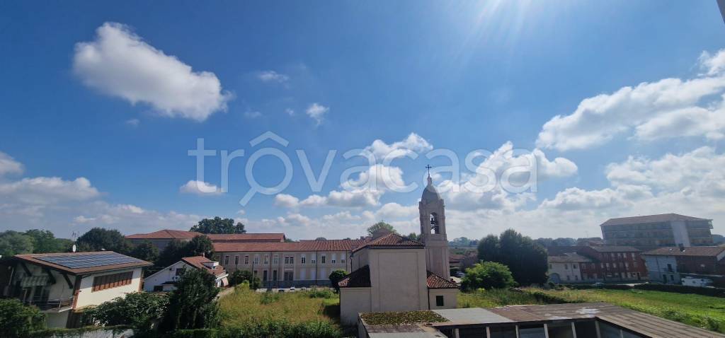 appartamento in vendita a Carignano