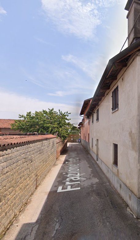 casa indipendente in vendita a Carignano