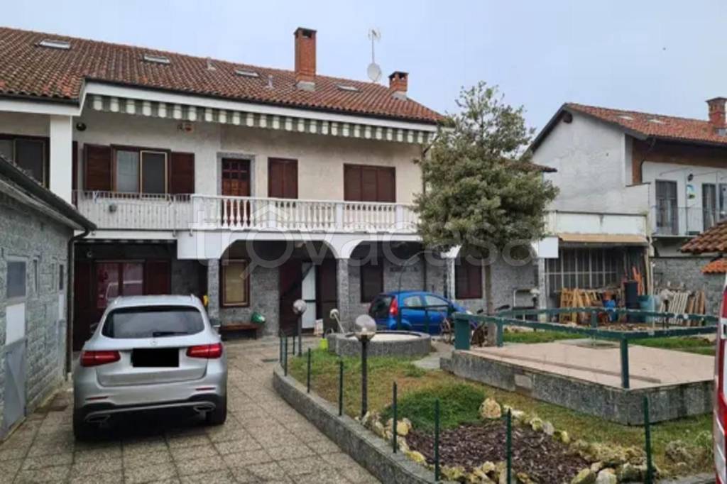 appartamento in vendita a Carignano