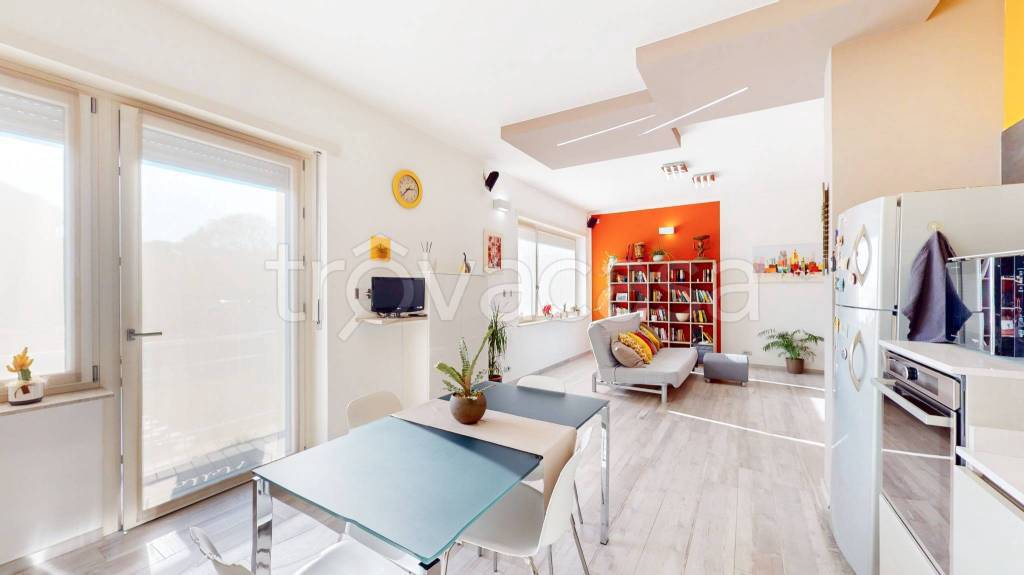 casa indipendente in vendita a Carignano