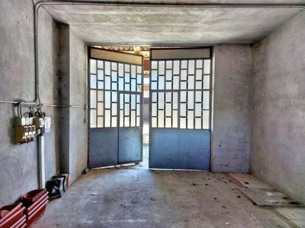 ufficio in vendita a Carignano