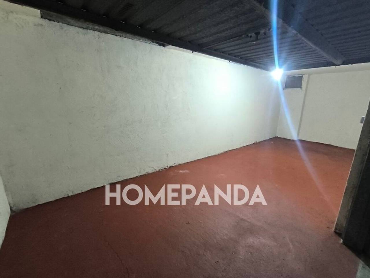 locale di sgombero in vendita a Carignano