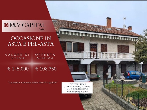 casa indipendente in vendita a Carignano