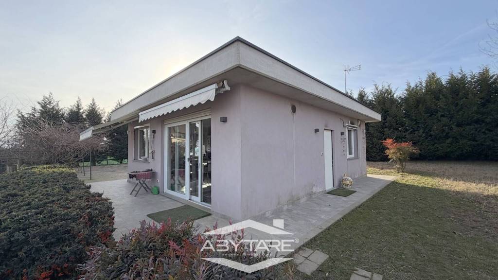 terreno edificabile in vendita a Carignano