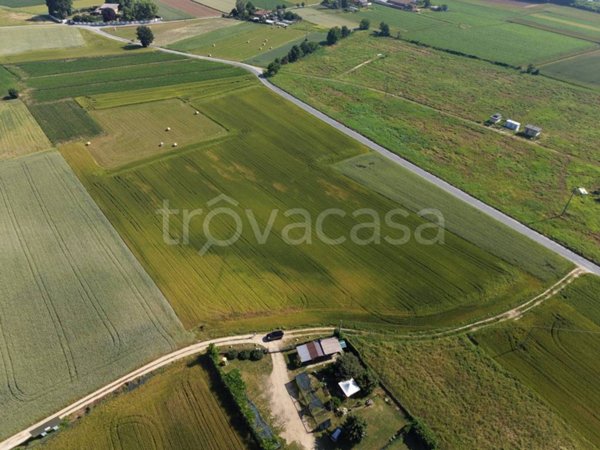 terreno edificabile in vendita a Carignano