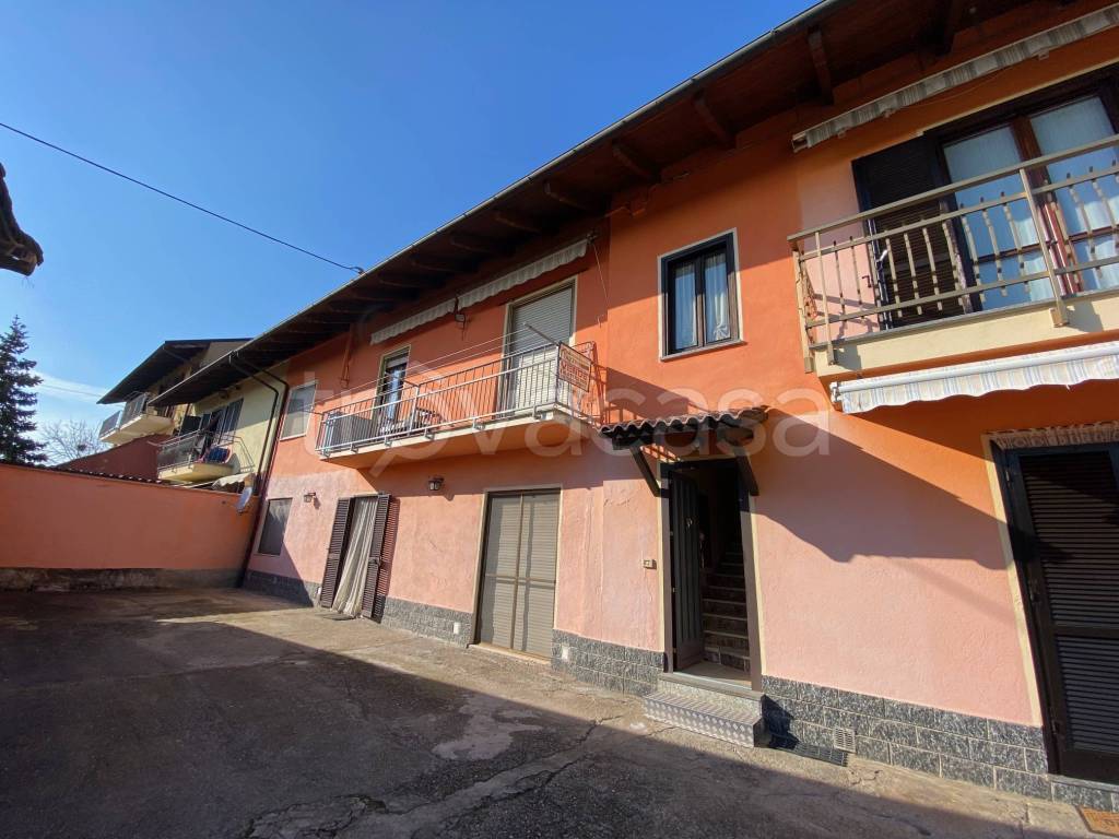 appartamento in vendita a Carmagnola in zona Tuninetti