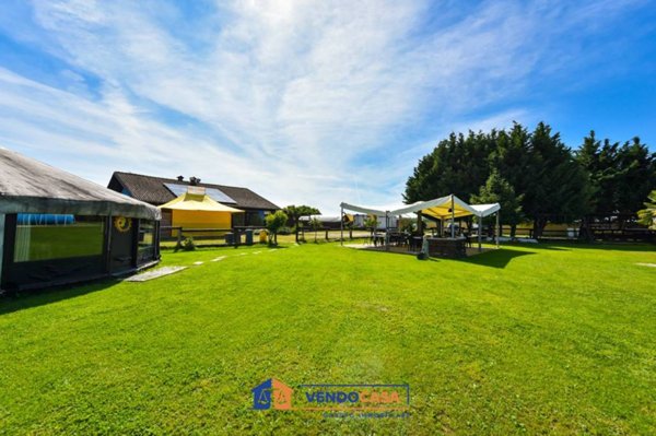 casa indipendente in vendita a Carmagnola in zona Motta