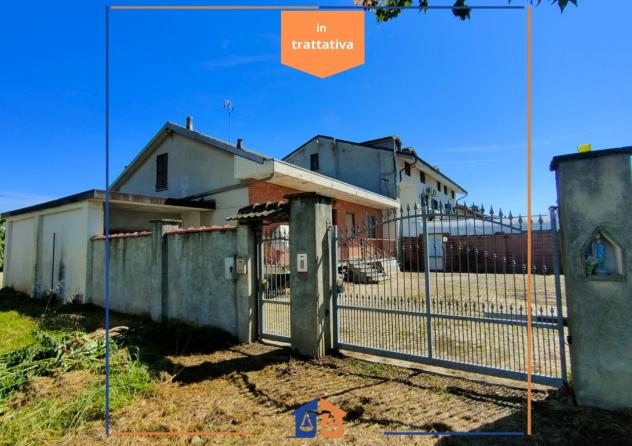 casa indipendente in vendita a Carmagnola