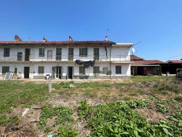 casa indipendente in vendita a Carmagnola