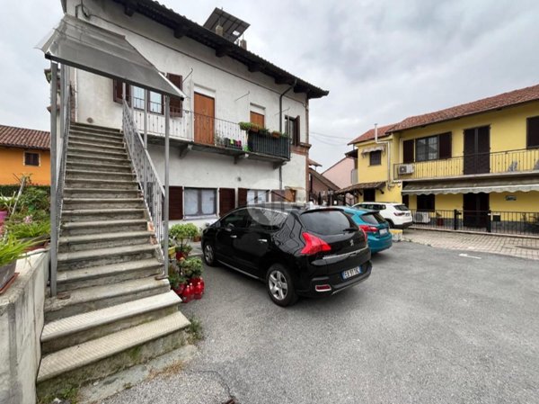 appartamento in vendita a Carmagnola in zona San Bernardo