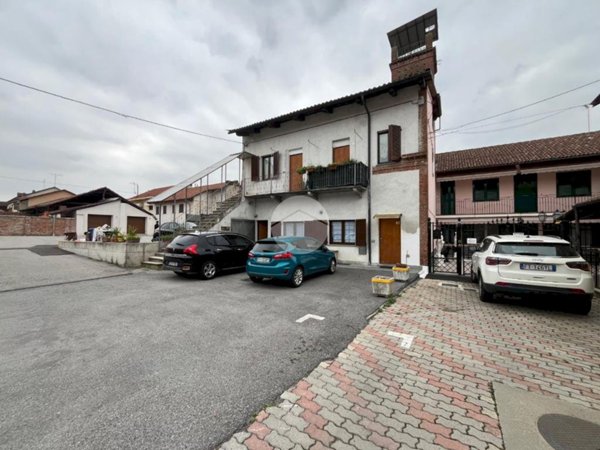 appartamento in vendita a Carmagnola in zona San Bernardo