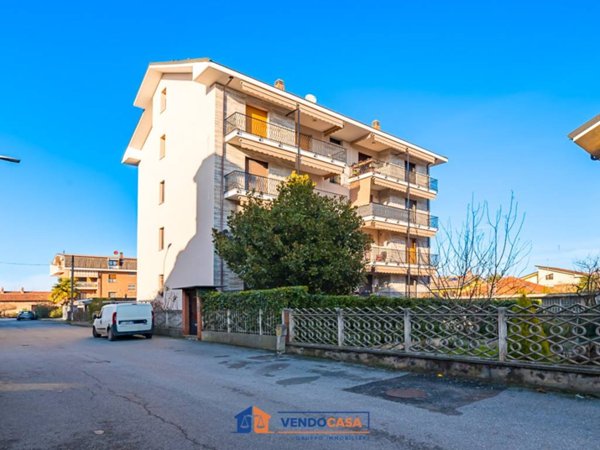 appartamento in vendita a Carmagnola in zona San Bernardo