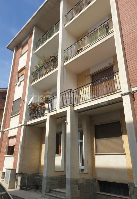 appartamento in vendita a Carmagnola in zona San Bernardo