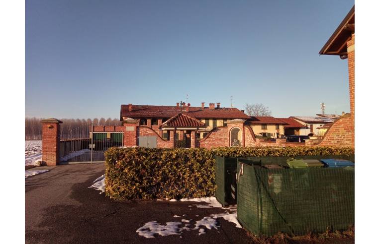 casa indipendente in vendita a Carmagnola