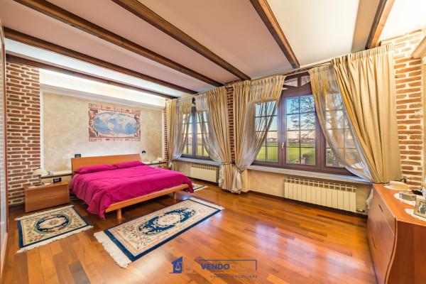 casa indipendente in vendita a Carmagnola in zona San Michele