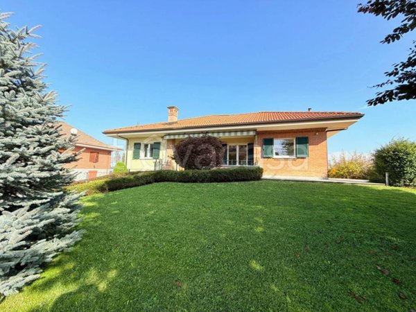 casa indipendente in vendita a Carmagnola