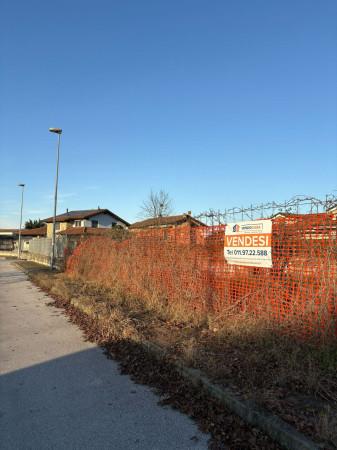 negozio in vendita a Carmagnola