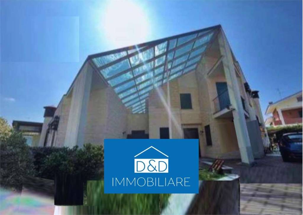 casa indipendente in vendita a Carmagnola