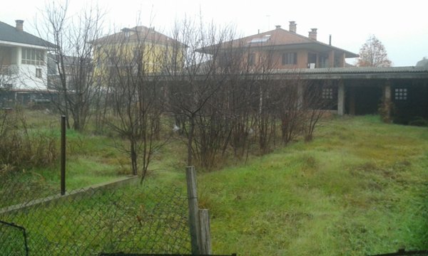 casa indipendente in vendita a Carmagnola