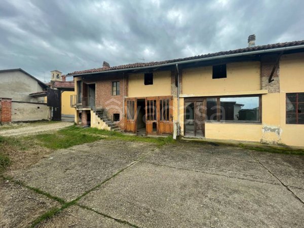 casa indipendente in vendita a Carmagnola