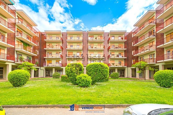 appartamento in vendita a Carmagnola in zona Cavalleri