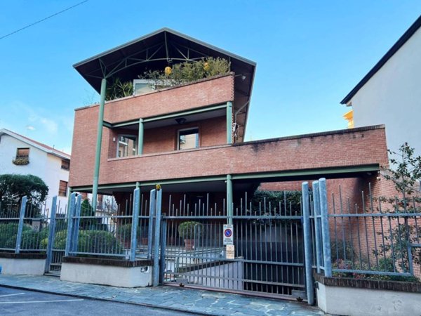 casa indipendente in vendita a Carmagnola