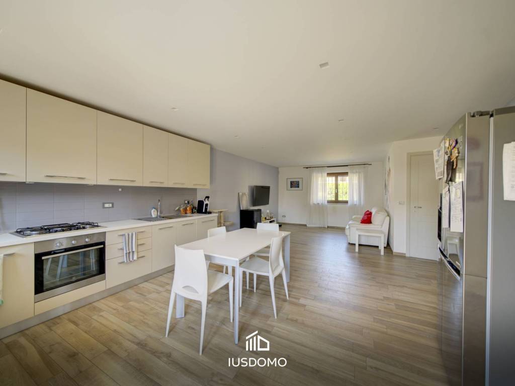 casa indipendente in vendita a Carmagnola in zona San Giovanni