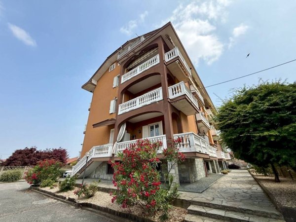 appartamento in vendita a Carmagnola in zona San Bernardo