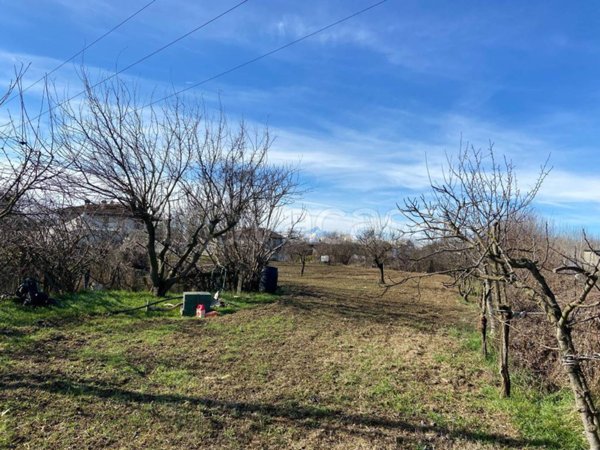 terreno agricolo in vendita a Carmagnola in zona San Bernardo