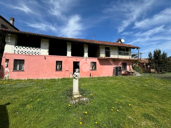 casa indipendente in vendita a Carmagnola